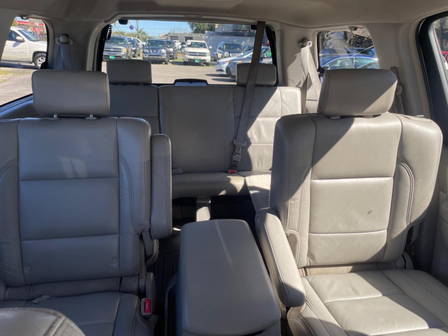 2008 WHITE INFINITI QX56 BASE (5N3AA08D18N) with an 5.6L engine, Automatic transmission, located at 5103 Dorchester Rd., Charleston, SC, 29418-5607, (843) 767-1122, 36.245171, -115.228050 - Photo#10